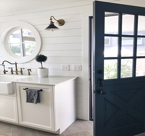 dining room plate rail